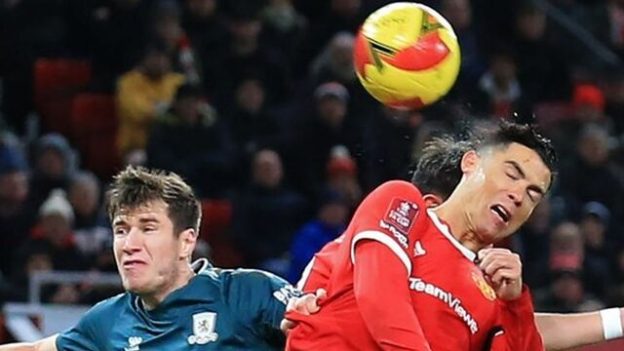 Duel Klasik Sepak Bola